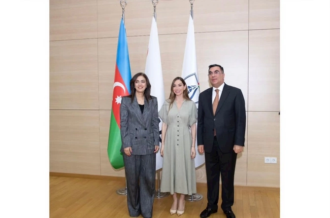 Arzu Əliyeva Bakı Ali Neft Məktəbində — FOTOLAR Arzu Əliyeva Bakı Ali Neft Məktəbində — FOTOLAR