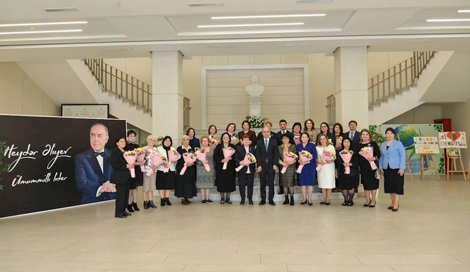 Nazir: Azərbaycan məktəbinin formalaşmasında qadın müəllimlərin xüsusi rolu var Nazir: Azərbaycan məktəbinin formalaşmasında qadın müəllimlərin xüsusi rolu var
