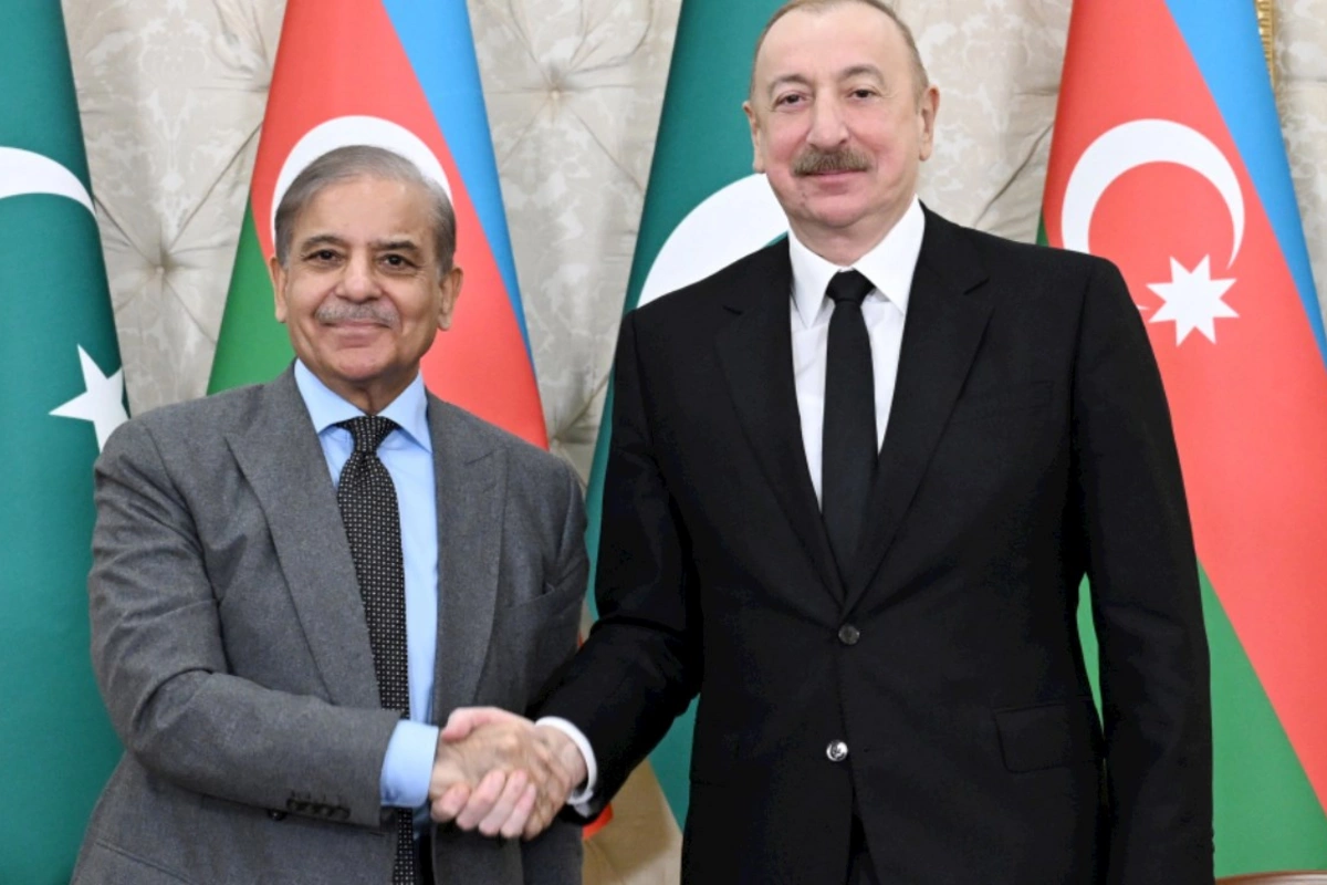 Şahbaz Şərif Azərbaycan Prezidentinə zəng edib