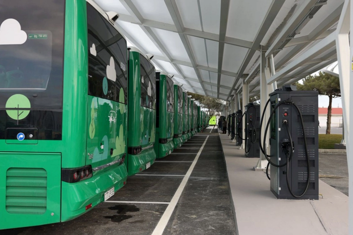Xəzər rayonunda “Albalılıq elektrik avtobus deposu” istifadəyə verildi — FOTOLAR