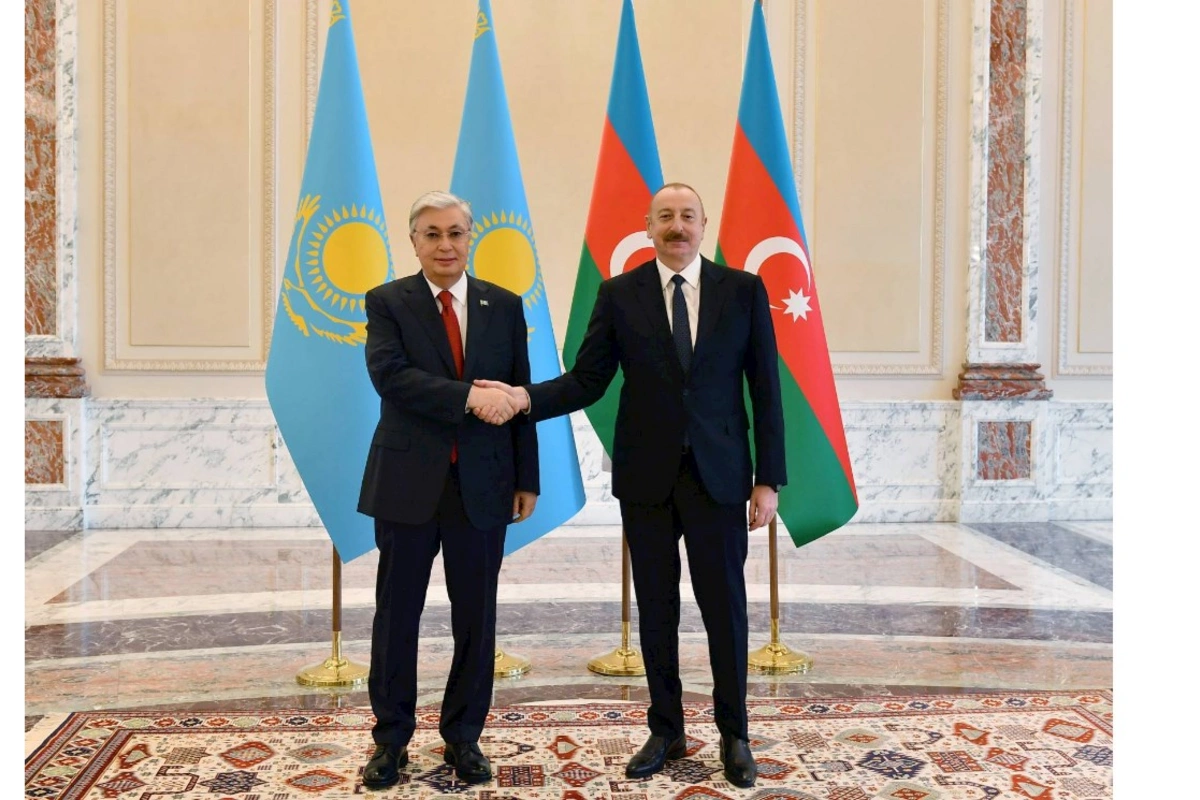 İlham Əliyev: “Ölkəmizə göstərdiyi dəstəyə görə Prezident Tokayevə minnətdarlığımı bildirirəm” — FOTO