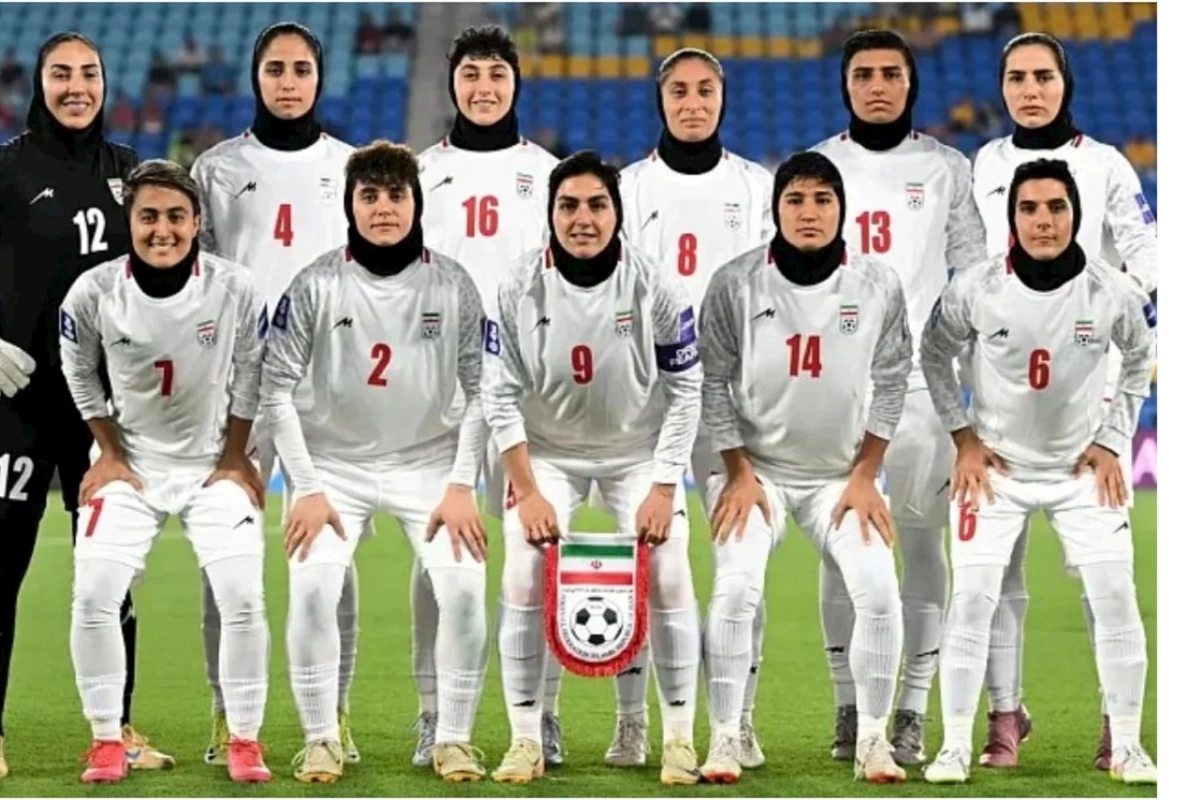 Tramp Avstraliyanı iranlı qadın futbolçulara sığınacaq verməyə çağırıb