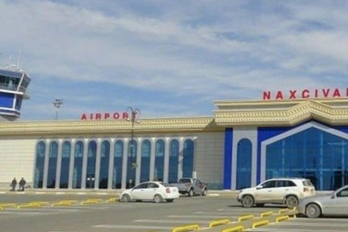 Naxçıvan aeroportu AÇILDI