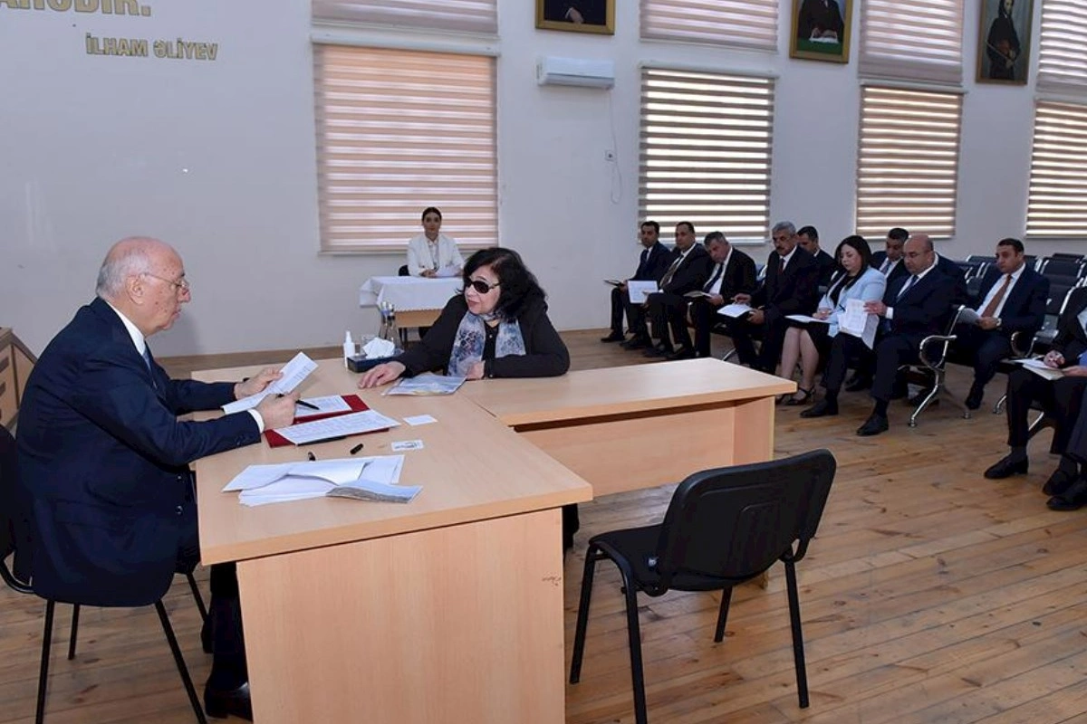 Zakir Fərəcov növbəti səyyar qəbul keçirdi — FOTOLAR