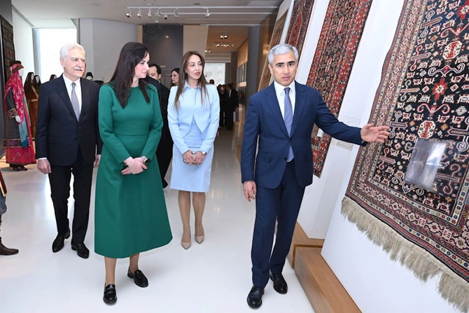 İnqa Ruqiniene Heydər Əliyev Mərkəzində olub — FOTOLAR
