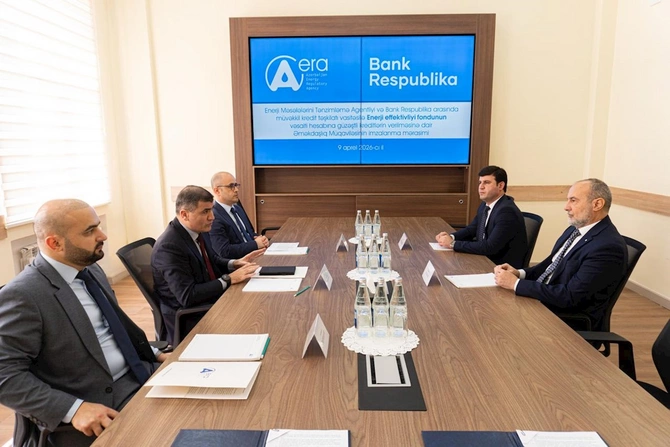 Bank Respublika və EMTA arasında əməkdaşlıq müqaviləsi imzalandı — FOTOLAR Bank Respublika və EMTA arasında əməkdaşlıq müqaviləsi imzalandı — FOTOLAR