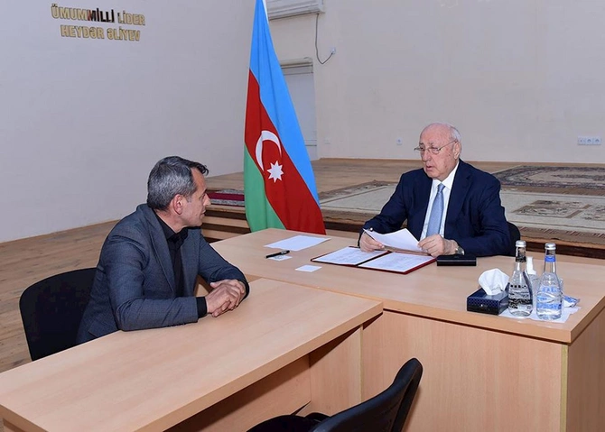 Zakir Fərəcov növbəti səyyar qəbul keçirdi — FOTOLAR