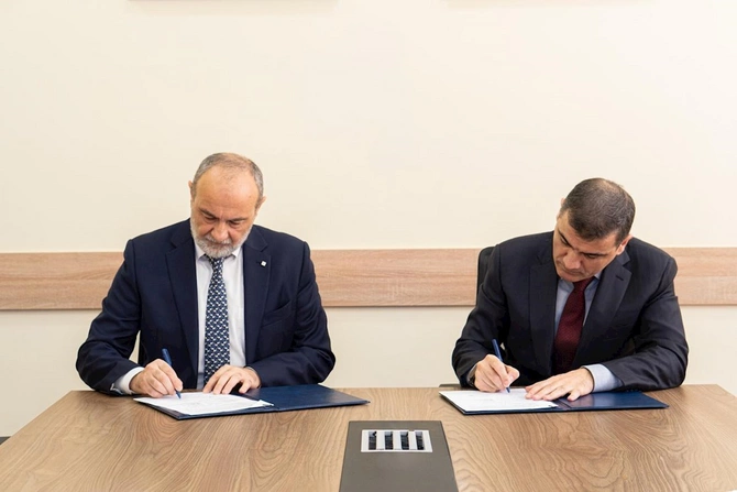 Bank Respublika və EMTA arasında əməkdaşlıq müqaviləsi imzalandı — FOTOLAR Bank Respublika və EMTA arasında əməkdaşlıq müqaviləsi imzalandı — FOTOLAR