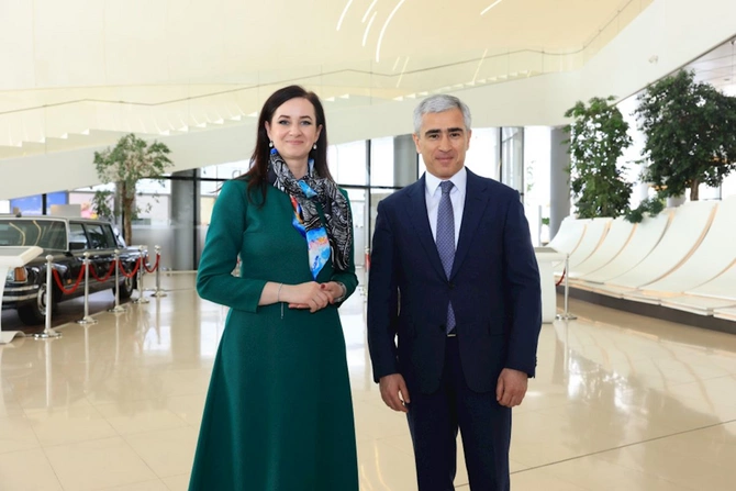 İnqa Ruqiniene Heydər Əliyev Mərkəzində olub — FOTOLAR