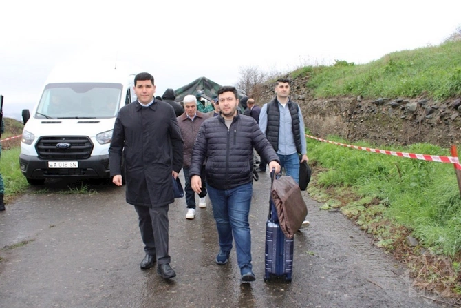 Ermənilər Bakıya gəldi — FOTOLAR