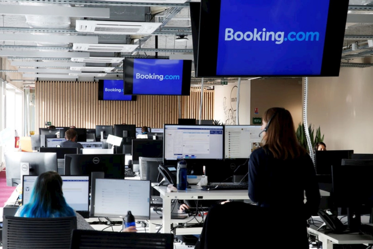 Booking.comdan istifadə edənlərə bəd xəbər — Şəxsi məlumatlarınız ələ keçirilib
