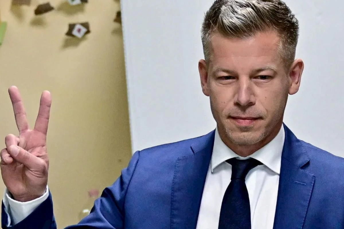 Orbanın 16 illik hakimiyyətinə son qoyan Péter Magyar kimdir? — DOSYE