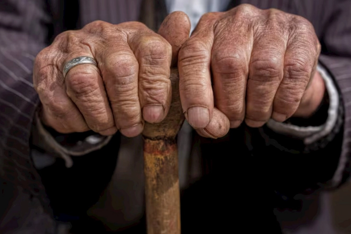 47 illik araşdırma bitdi — Orqanizmin çökməyə başladığı yaş məlum oldu