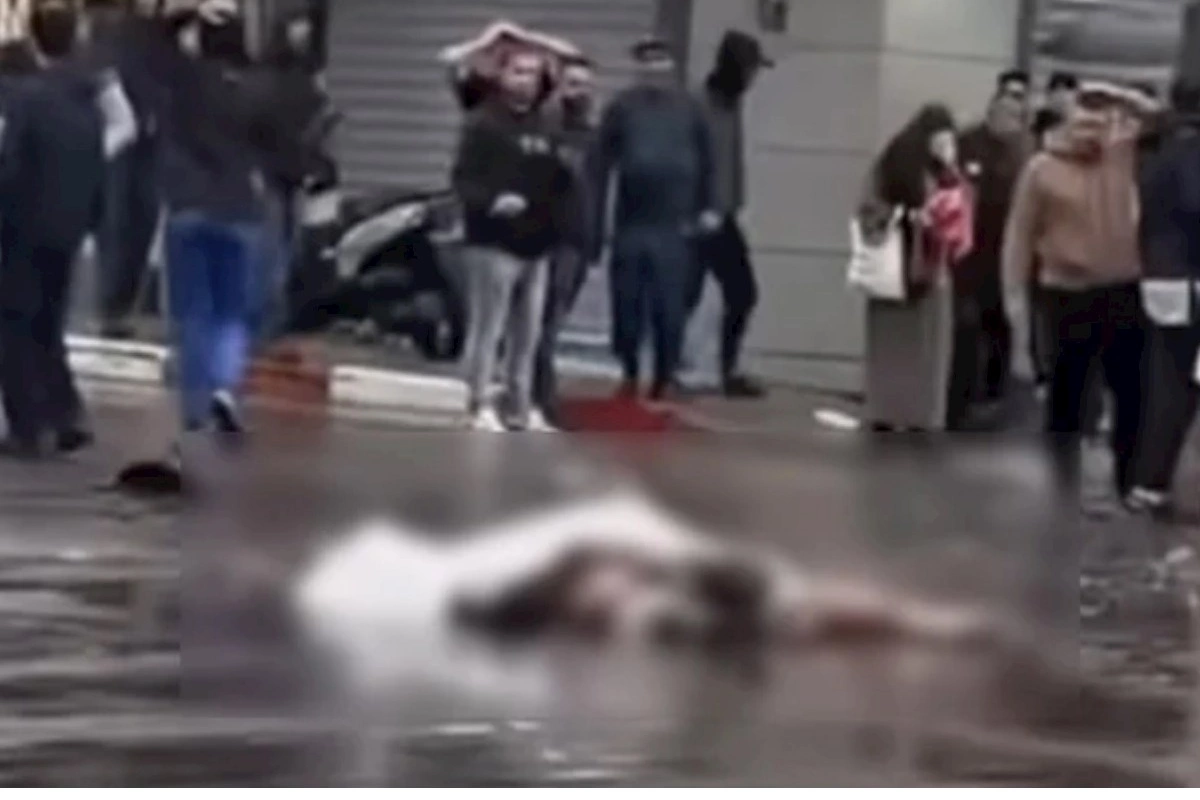 Əlcəzairdə Roma Papasının səfəri zamanı iki kamikadze özünü partlatdı