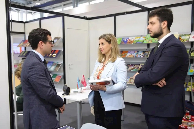 Azərbaycan Boloniya Beynəlxalq Uşaq Kitab Sərgisində təmsil olunur — FOTOLAR