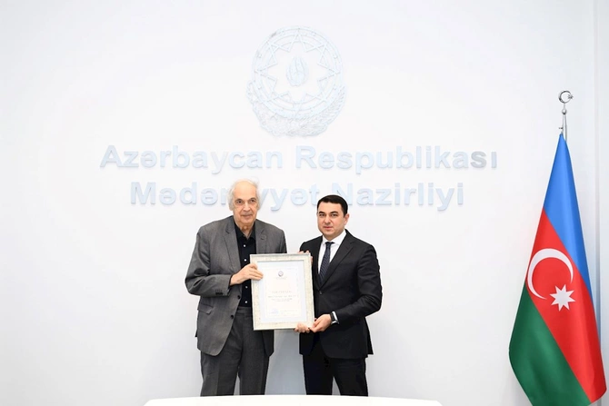 Ramiz Həsənoğluya “Fəxri diplom” verildi — FOTOLAR