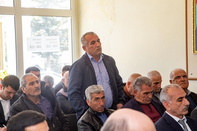 Salyan RİH başçısı vətəndaşlarla görüşüb — FOTOLAR