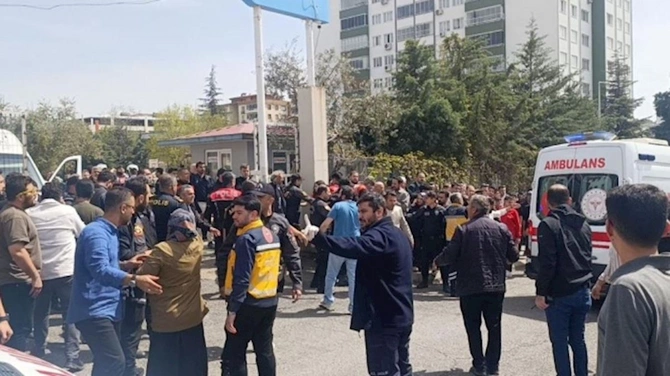 Türkiyədə yenə məktəbdə silahlı hücum oldu: 9 ölü, 20 yaralı var — YENİLƏNİB