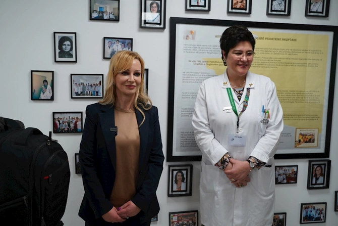 Leyla Əliyevanın təşəbbüsü ilə Albaniyada istifadəyə verilən Xəstəxana Mərkəzinin pediatrik sedasiya otağı — FOTOLAR