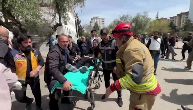 Türkiyədə yenə məktəbdə silahlı hücum oldu: 9 ölü, 20 yaralı var — YENİLƏNİB