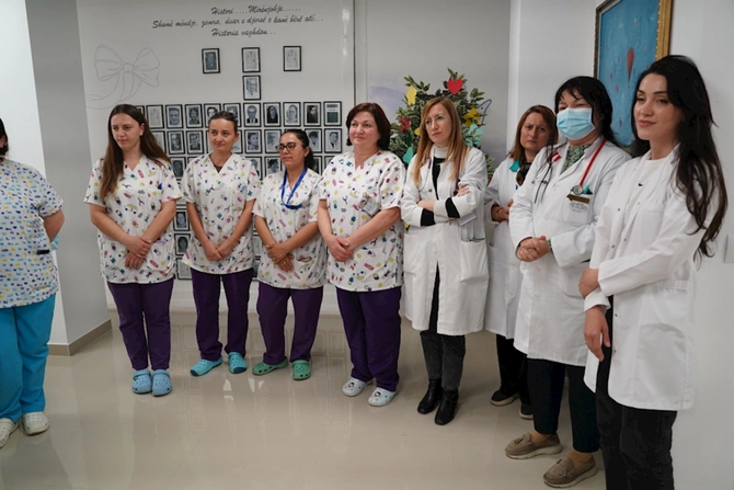 Leyla Əliyevanın təşəbbüsü ilə Albaniyada istifadəyə verilən Xəstəxana Mərkəzinin pediatrik sedasiya otağı — FOTOLAR