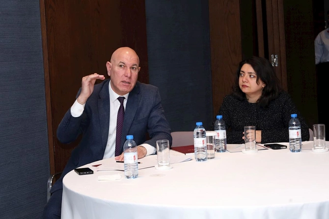 Ali təhsil müəssisələrinin prorektorları üçün təlimlərə başlanıldı — FOTOLAR