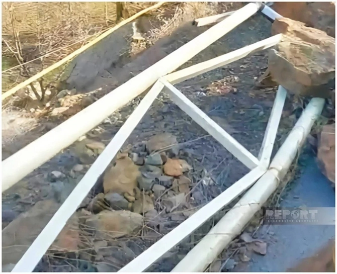 Ordubadda qaya uçqunu oldu — FOTOLAR Ordubadda qaya uçqunu oldu — FOTOLAR