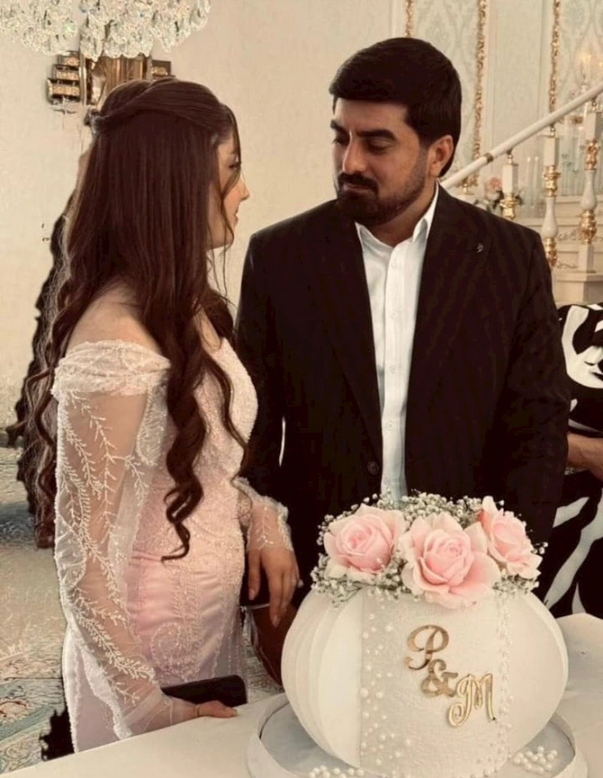 Müğənni Pünhan nişanlandı — FOTO