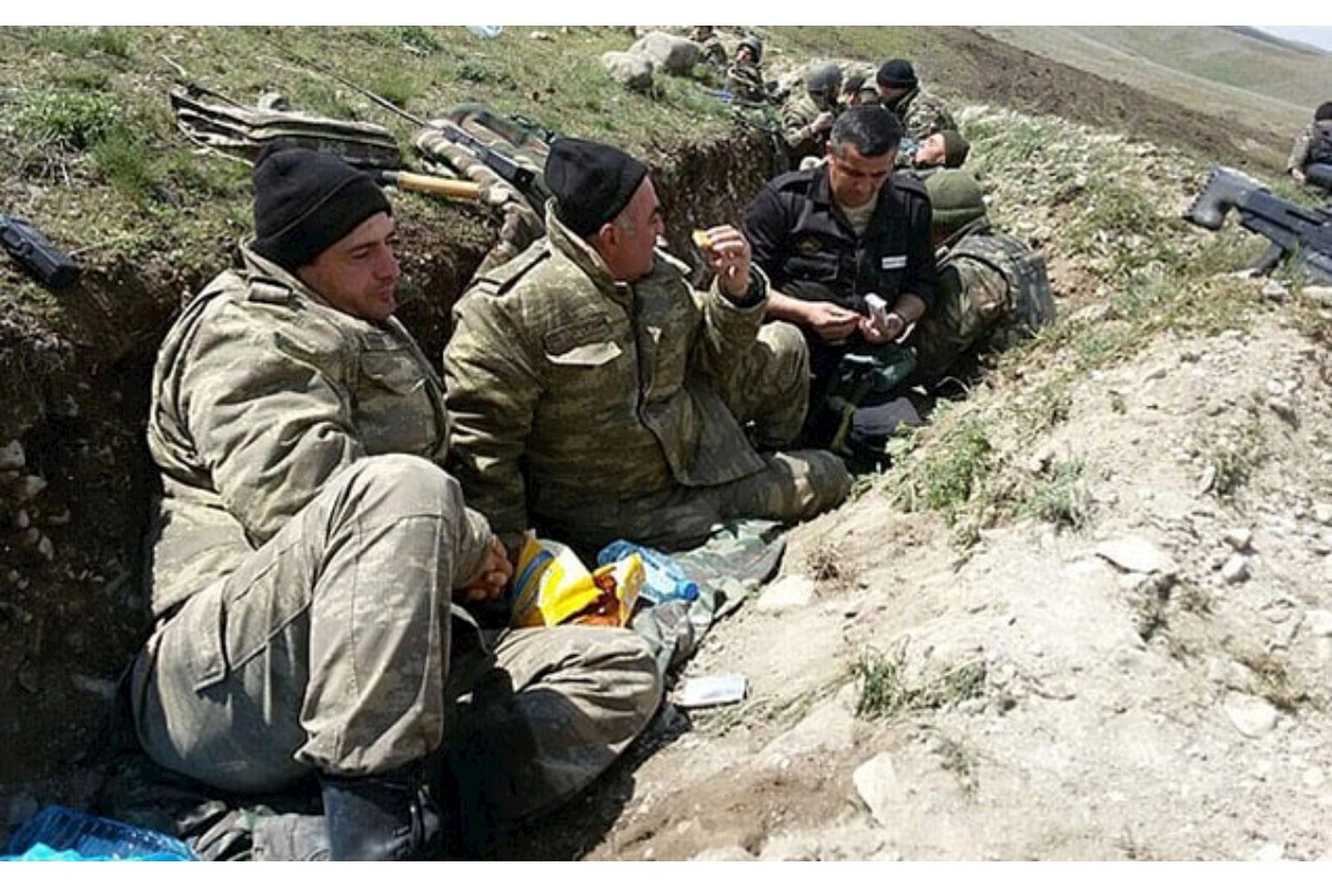 Xanımı Polad Həşimovun həmin fotosunu paylaşdı...