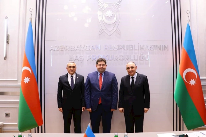 Gürcüstan Vəkillər Kollegiyasının sədri Azərbaycana rəsmi səfər edib — FOTOLAR