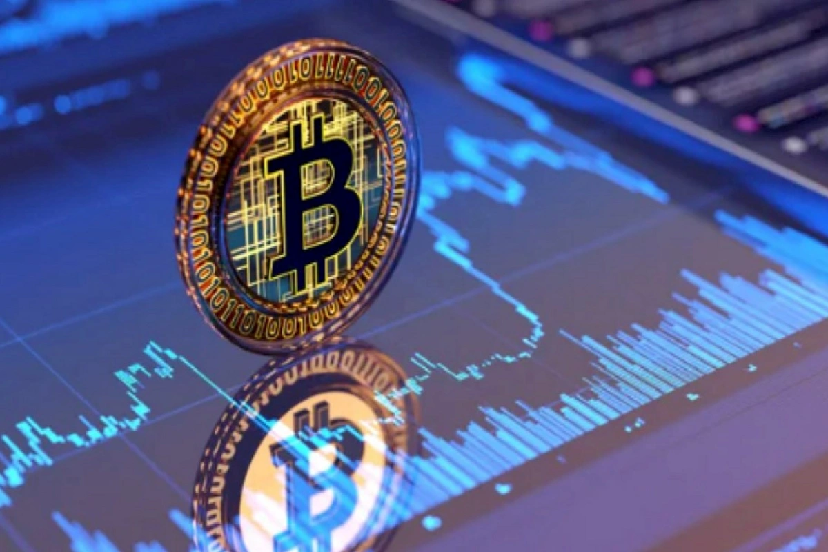 “Bitcoin”in qiyməti yenidən artdı