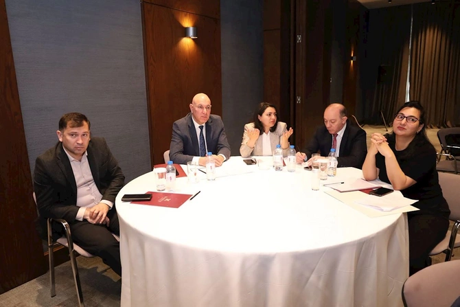 Ali təhsil müəssisələrinin prorektorları üçün I təlim proqramı yekunlaşdı — FOTOLAR