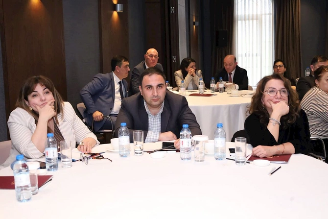Ali təhsil müəssisələrinin prorektorları üçün I təlim proqramı yekunlaşdı — FOTOLAR