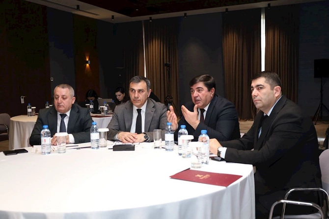 Ali təhsil müəssisələrinin prorektorları üçün I təlim proqramı yekunlaşdı — FOTOLAR
