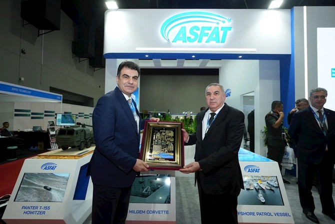 Azərbaycan məhsulları DSA 2026 sərgisində nümayiş etdirilir — FOTOLAR Azərbaycan məhsulları DSA 2026 sərgisində nümayiş etdirilir — FOTOLAR