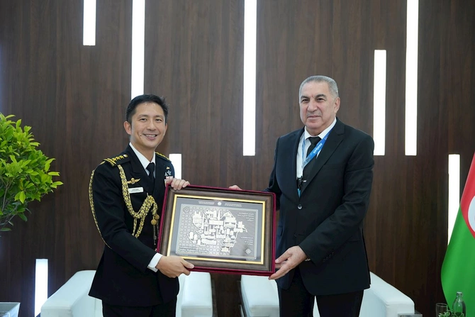 Azərbaycan məhsulları DSA 2026 sərgisində nümayiş etdirilir — FOTOLAR Azərbaycan məhsulları DSA 2026 sərgisində nümayiş etdirilir — FOTOLAR