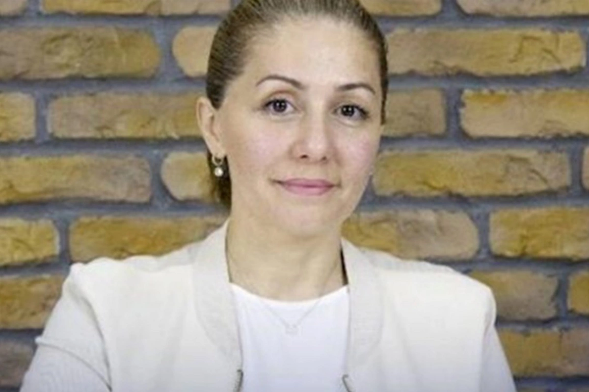 Bu dəfə Azər Qasımlının xanımından şikayət etdi
