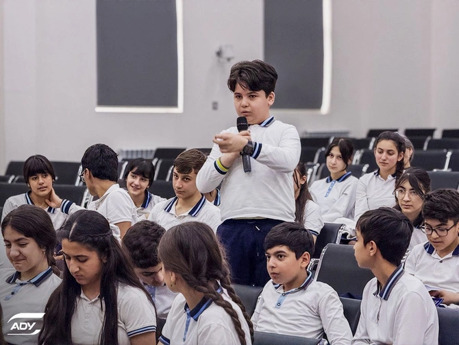 ADY Xırdalan şagirdlərinə təhlükəsiz hərəkət mövzusunda təlim keçdi — FOTOLAR