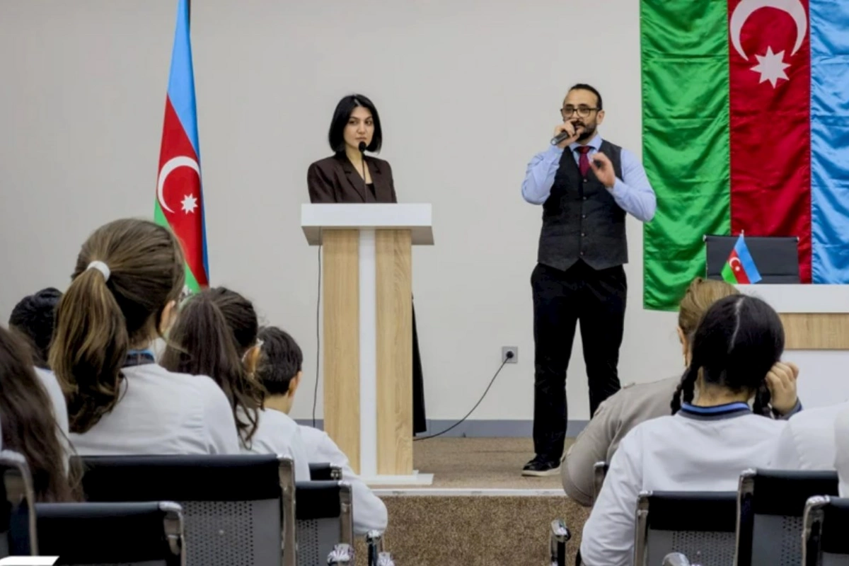 ADY Xırdalan şagirdlərinə təhlükəsiz hərəkət mövzusunda təlim keçdi — FOTOLAR