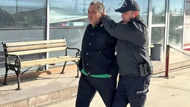​Türkiyədə daha bir bələdiyyə sədri saxlanıldı — FOTO