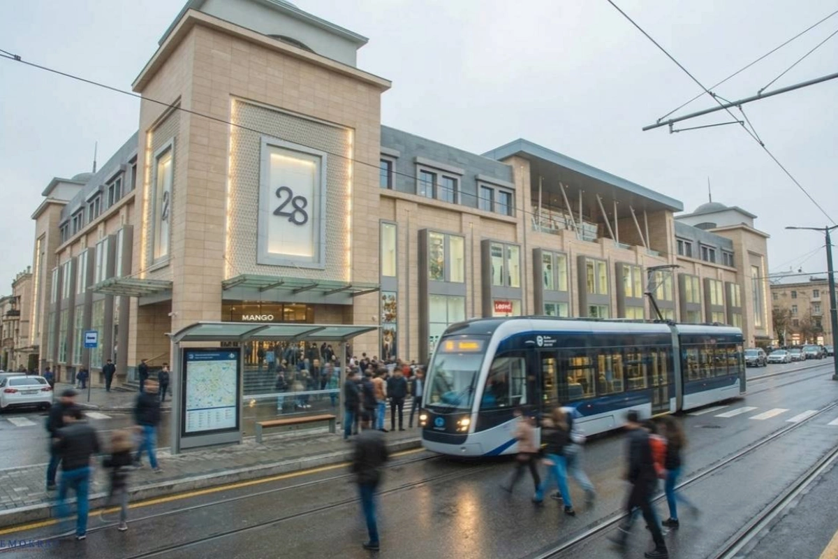 Tramvay Bakının tıxac problemini həll edə bilər? — Açıqlama