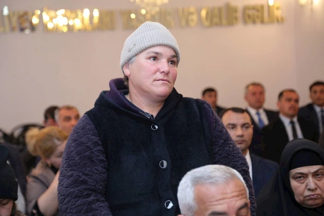 Sevindik Hətəmov İcra Hakimiyyətində vətəndaş qəbulu keçirdi — FOTOLAR