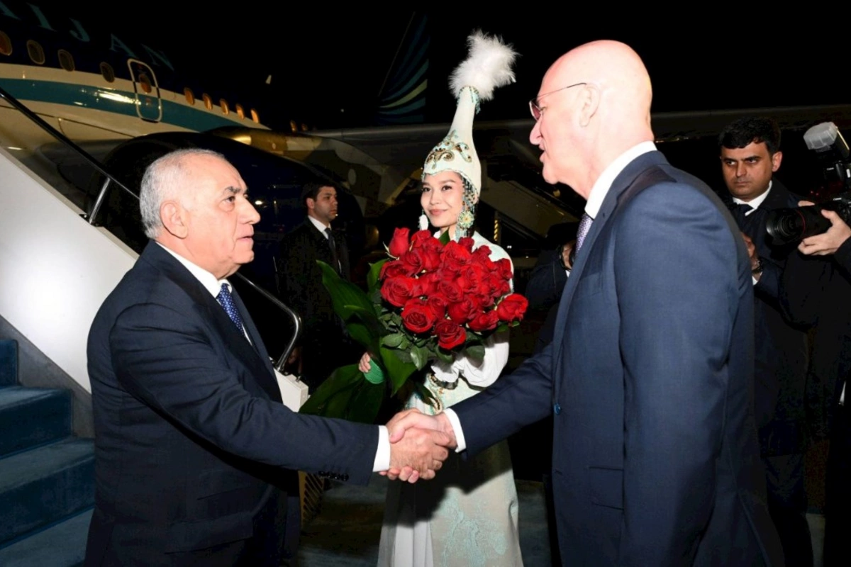 Əli Əsədov Qazaxıstana getdi