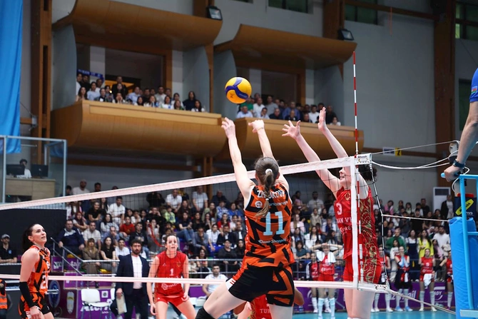 DH Volley Azərbaycan Yüksək Liqasının gümüş medalını qazanıb — FOTO/VİDEO