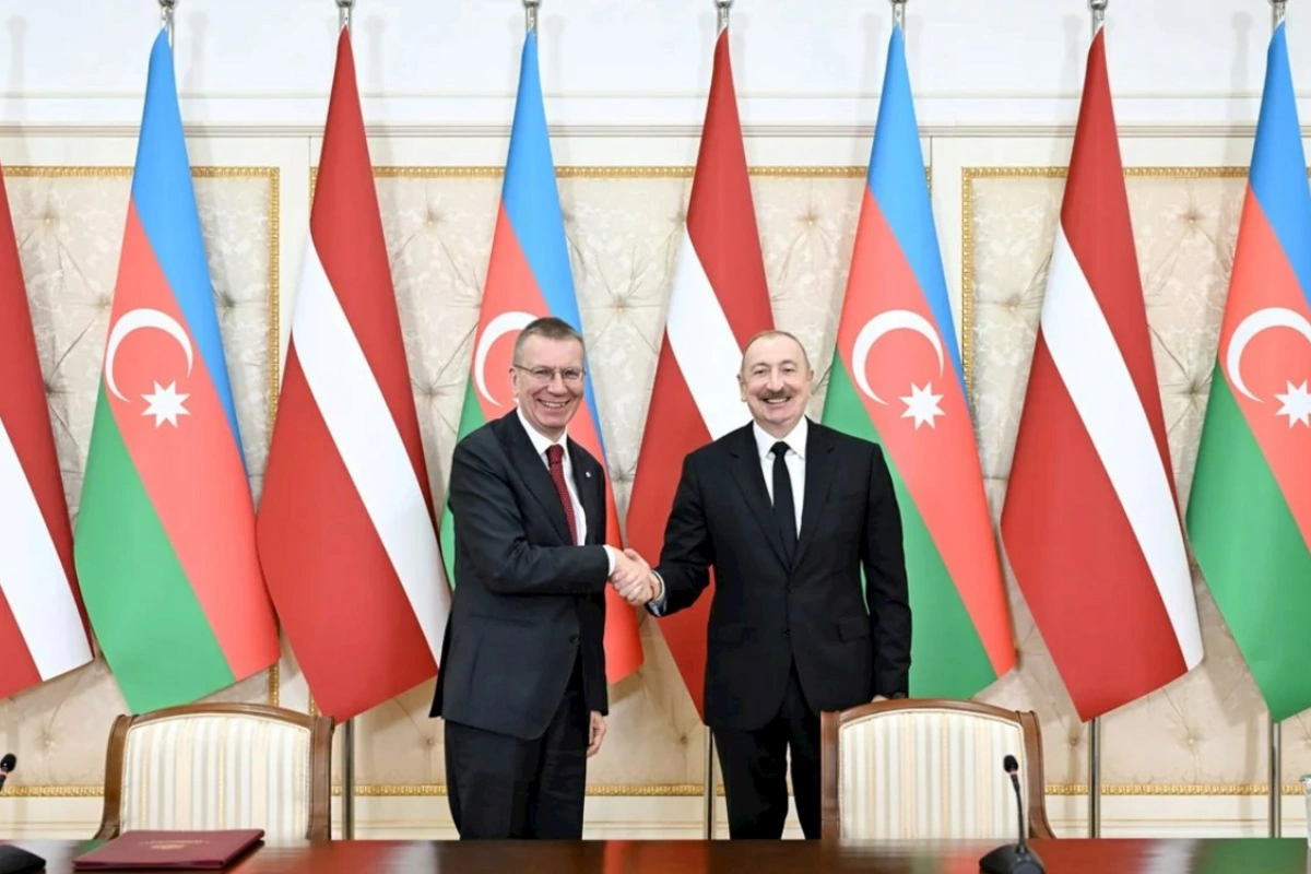 Latviya Prezidenti İlham Əliyevi ölkəsinə səfərə dəvət edib