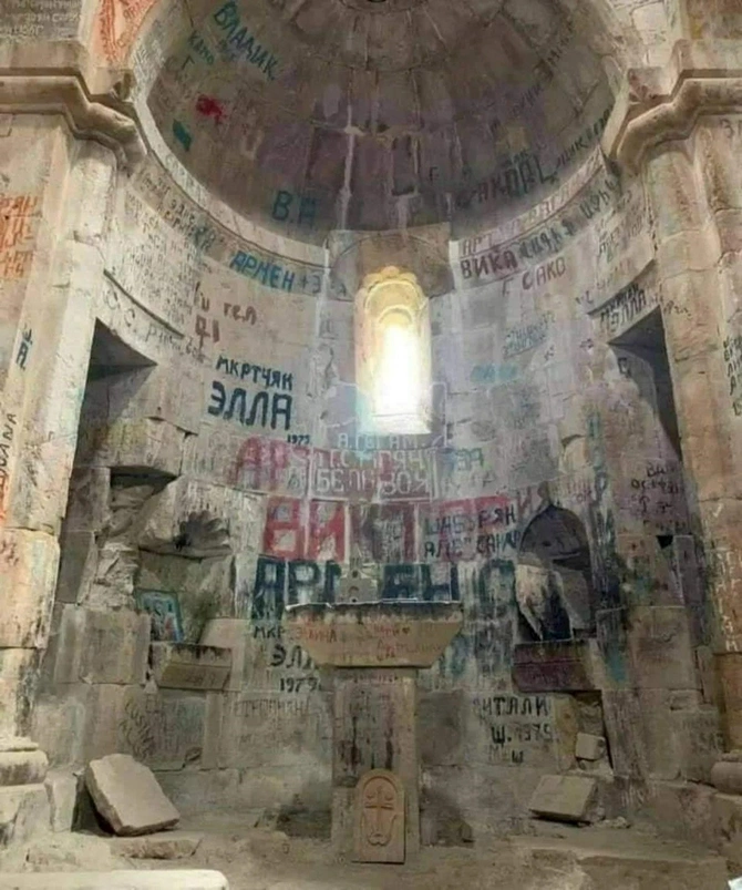 İrəvandan Qarabağa qədər silinən tarix