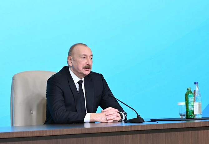 İlham Əliyev və Edqars Rinkeviçsin iştirakı ilə Azərbaycan-Latviya biznes-forumu keçirilib — FOTOLAR (YENİLƏNİB)