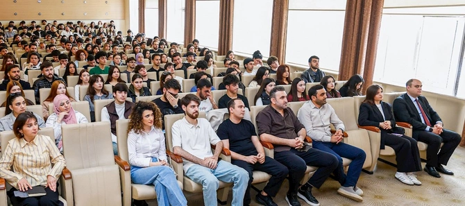 “Changers Academy”dən AzMİU-da təqdimat: Süni intellekt dövründə əvəz olunmayan peşələr!