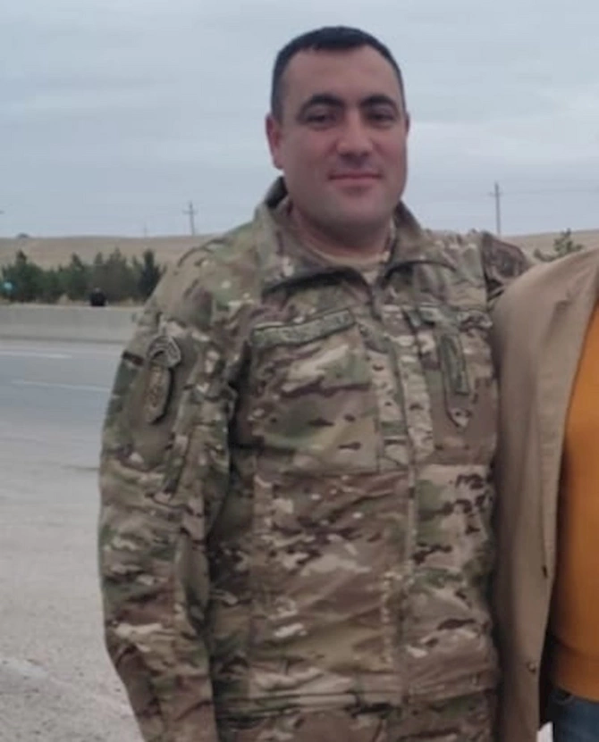 Goranboyda məmur özbaşnalığı: Bələdiyyə sədrinin atası bütün torpağı zəbt edib — FOTOLAR Goranboyda məmur özbaşnalığı: Bələdiyyə sədrinin atası bütün torpağı zəbt edib — FOTOLAR