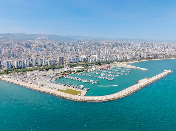 Türkiyənin döyünən ürəyi adlandırılan Mersin — FOTOLAR